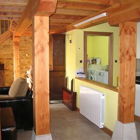 Casa Rural Patxi Errege * Elorrio